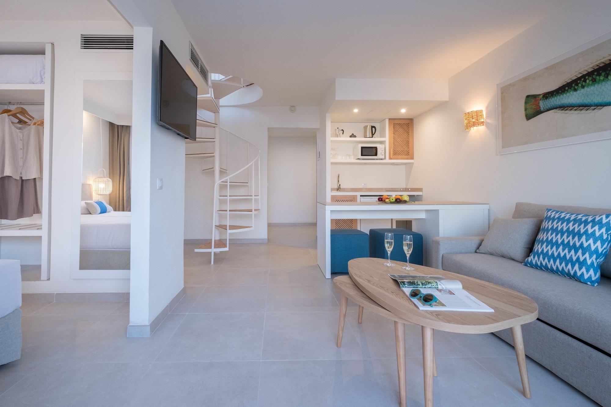 Apart-hotel Fergus Style Carema 4*