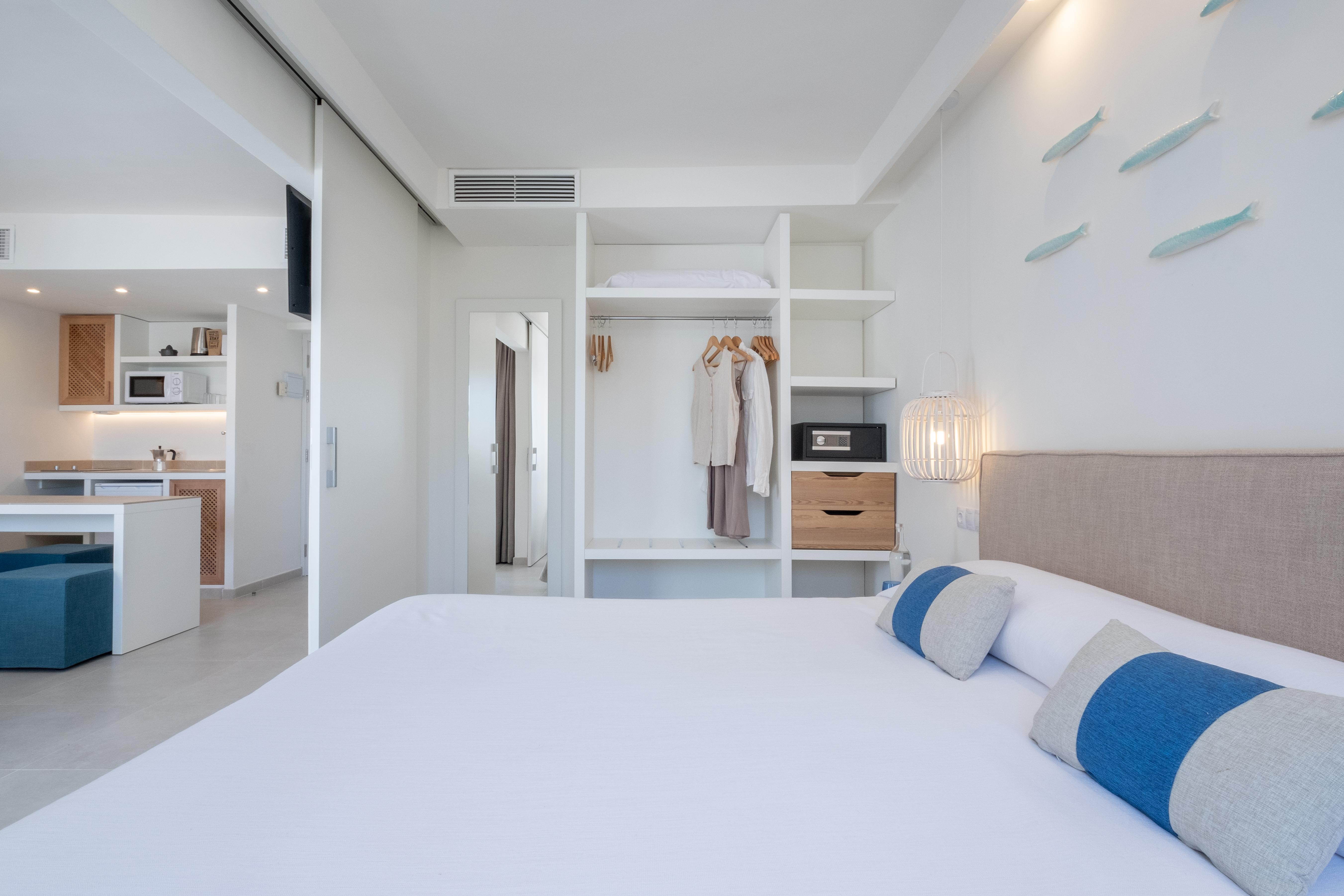 Fergus Style Carema Apart-hotel Cala'N Bosch (Menorca)