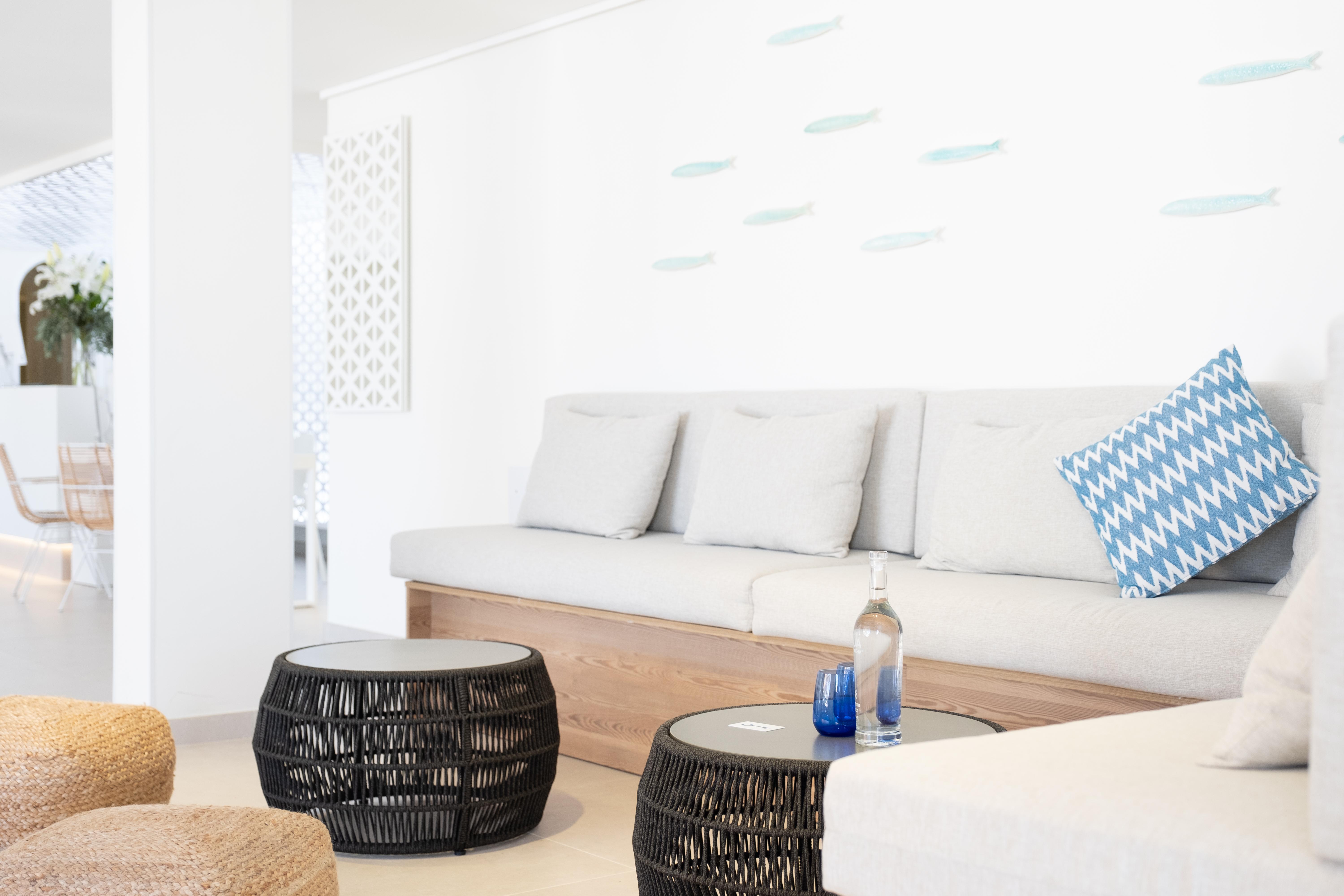 Apart-hotel Fergus Style Carema 4*