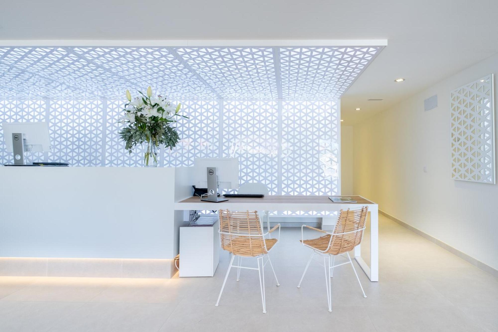 Fergus Style Carema Apart-hotel 4*