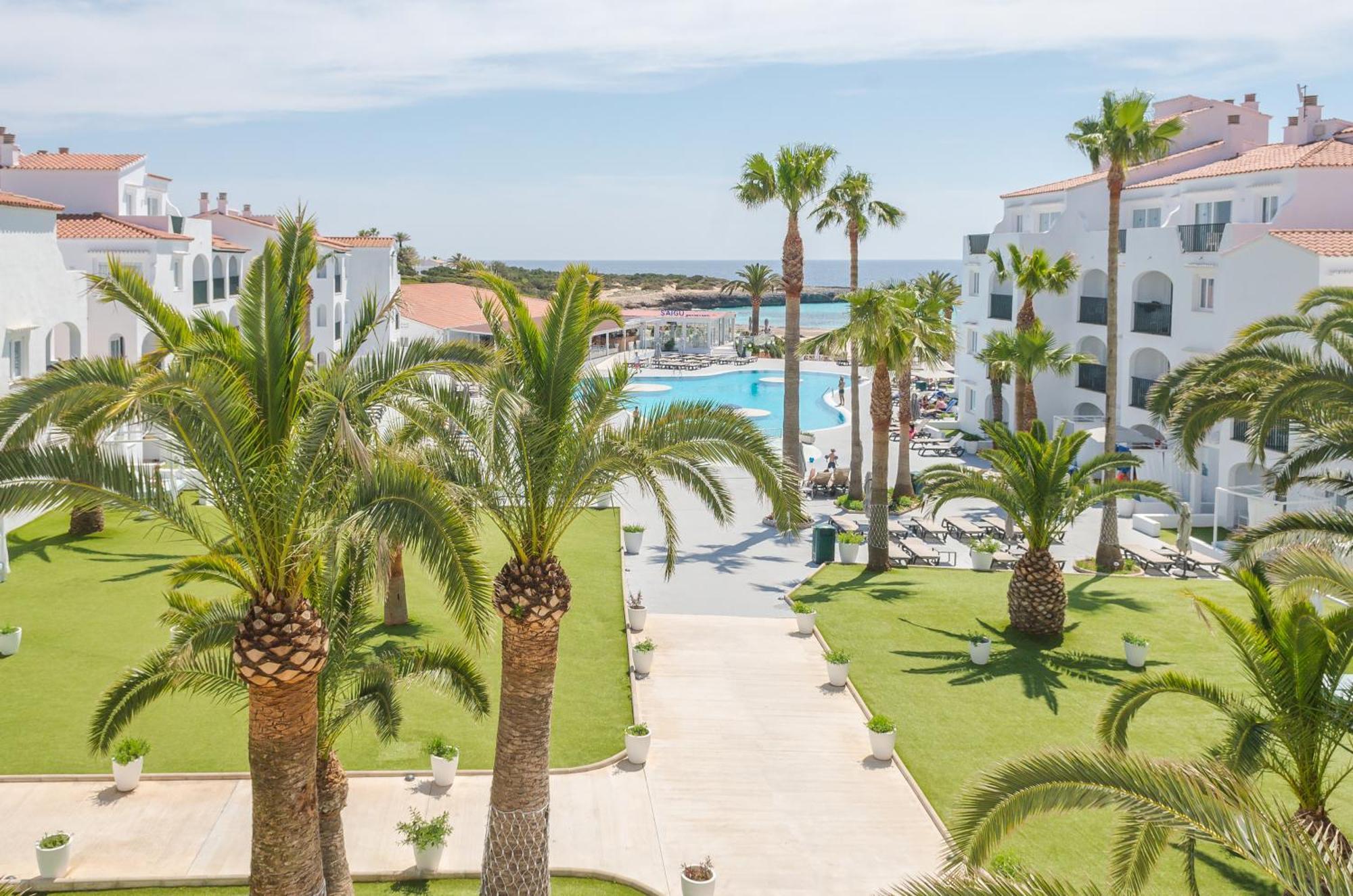 Fergus Style Carema 4* Cala'N Bosch (Menorca)