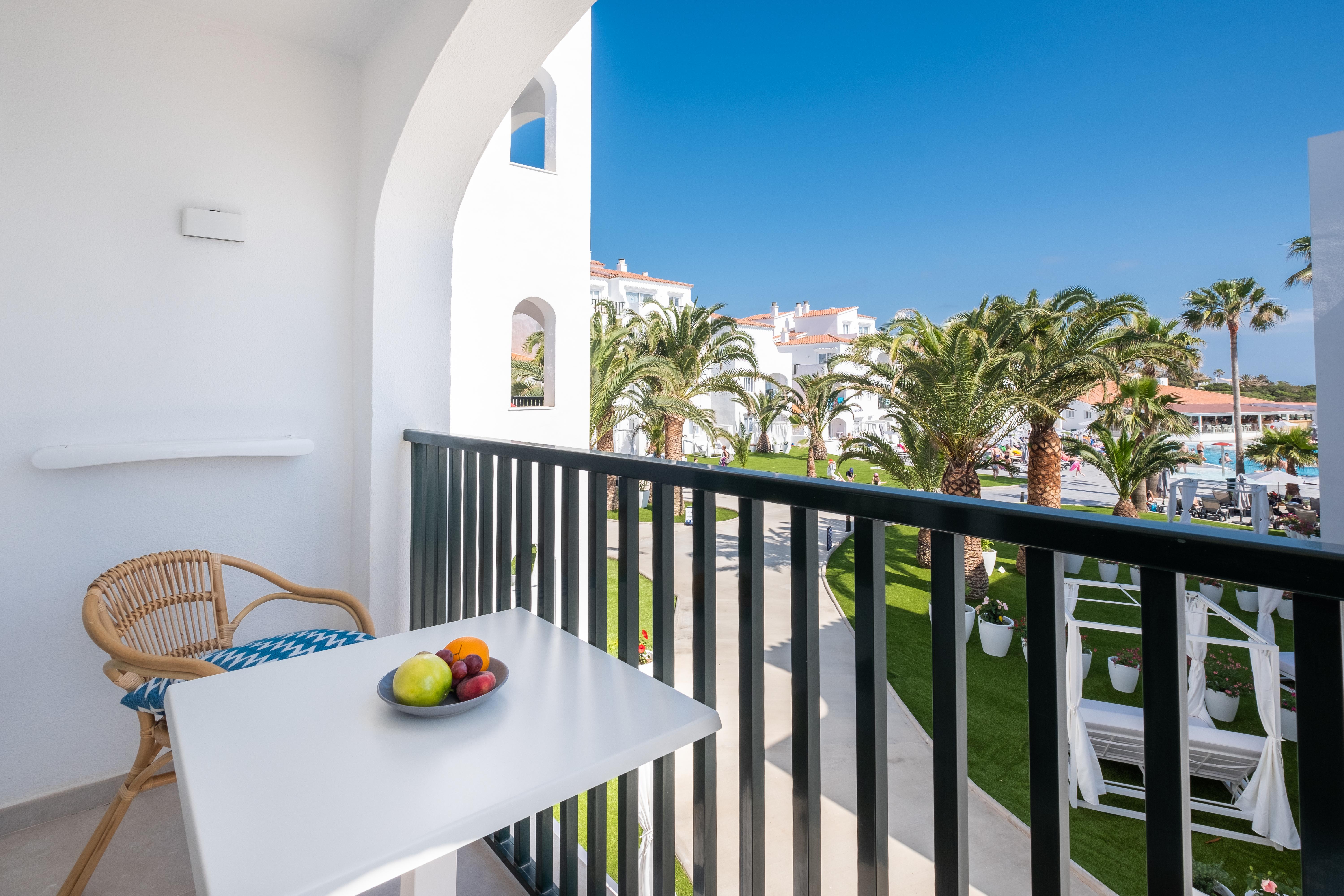 Aparthotel Fergus Style Carema Cala en Bosch