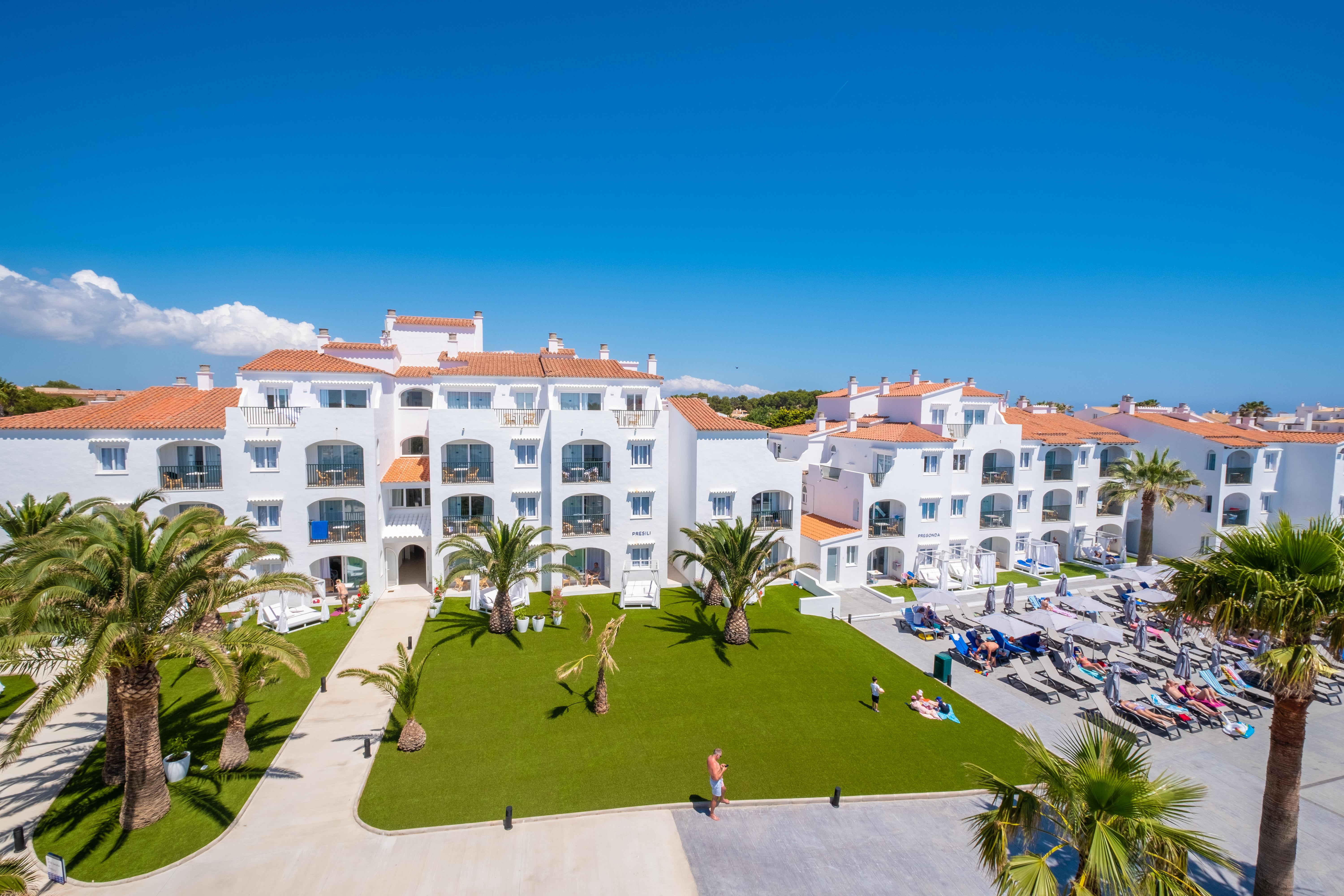 Fergus Style Carema 4* Cala en Bosch